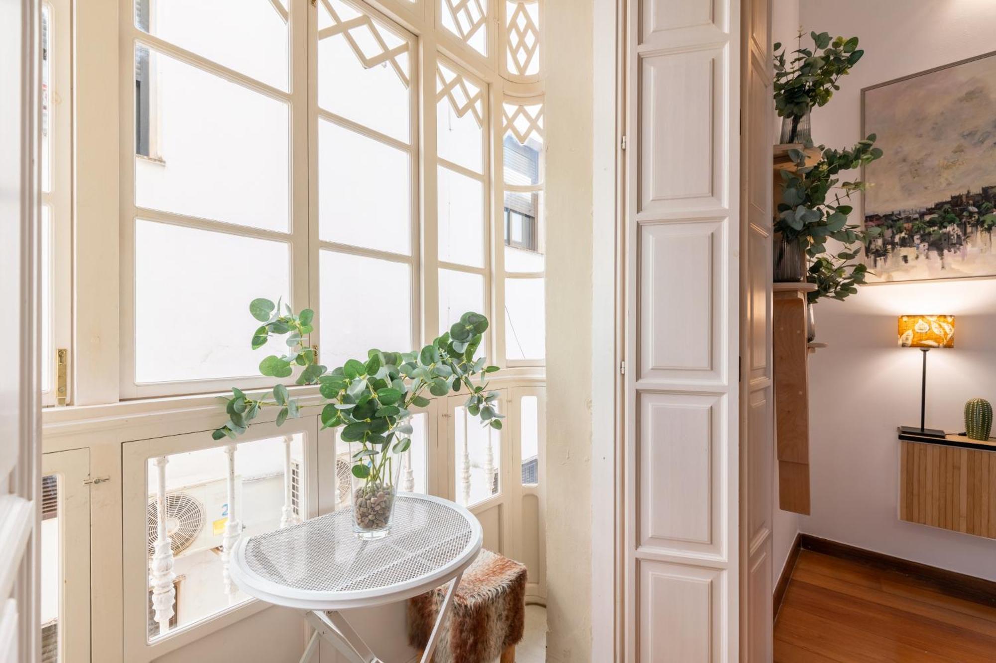 Apartamentos Rg Goyeneta Севиля Екстериор снимка