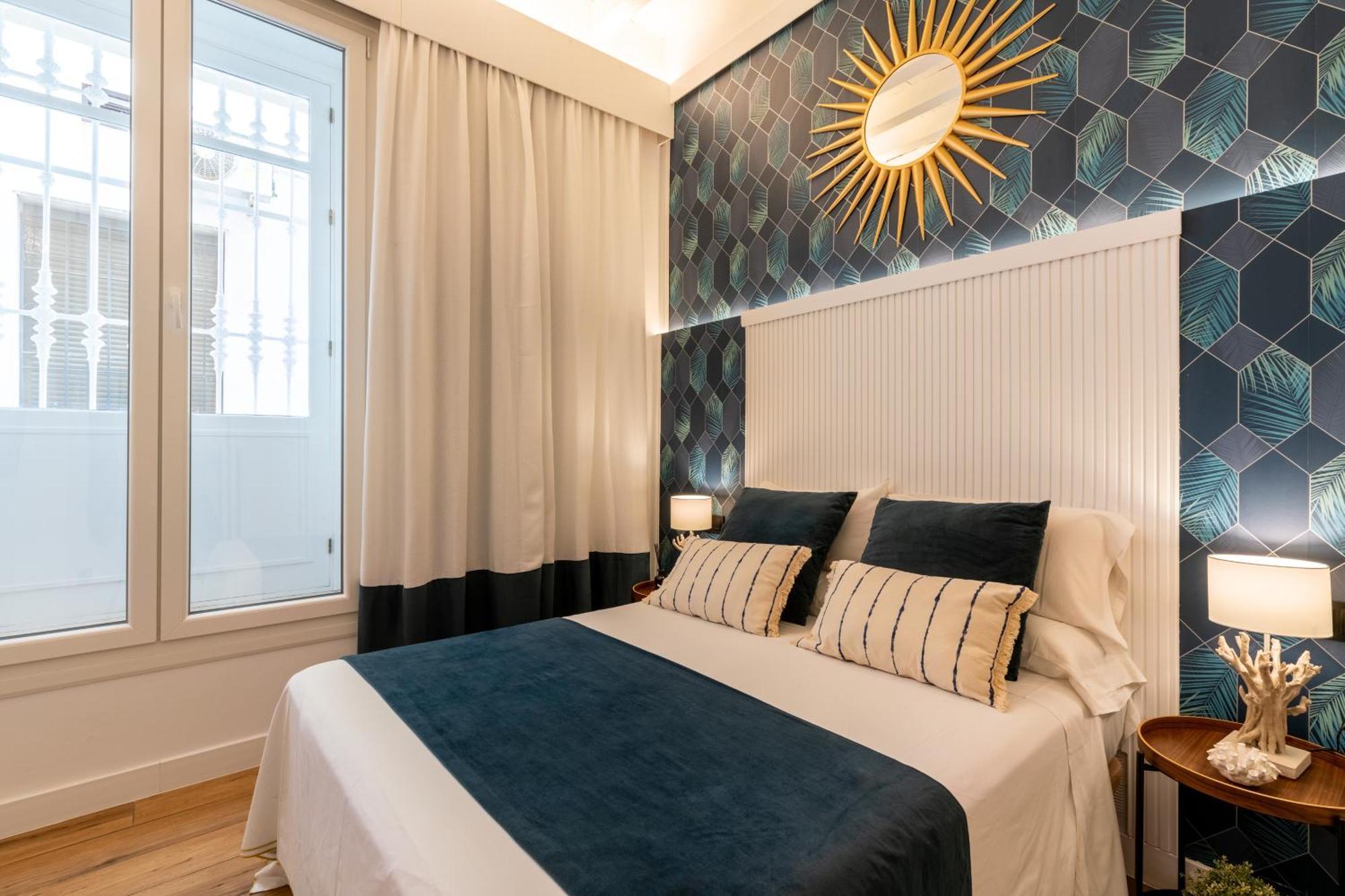 Apartamentos Rg Goyeneta Севиля Екстериор снимка